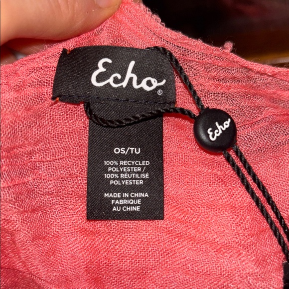 Tommy Bahama/Echo Coral Wrinkle Wrap - Picture 6 of 7